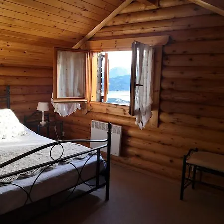 Horská chata Chalet Con Vistas Al Lago Matemale En Les *