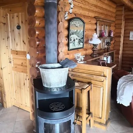 Chalet Con Vistas Al Lago Matemale En Les Horská chata Les Angles (Pyrenees-Orientales)
