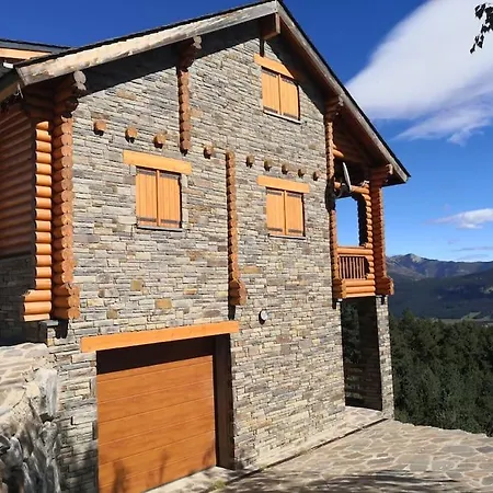 Chalet Con Vistas Al Lago Matemale En Les Horská chata Les Angles (Pyrenees-Orientales)